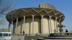 تحلیل پلان تئاتر شهر تهران